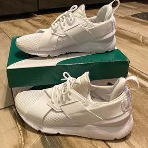 Puma sneakers